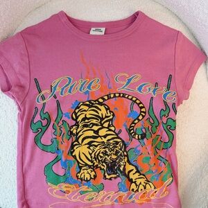 urban outfitters graphic baby tee